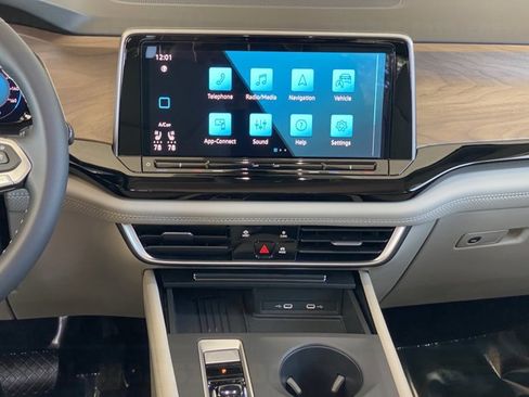 New 2026 Volkswagen Atlas SE AWD/4WD image 27