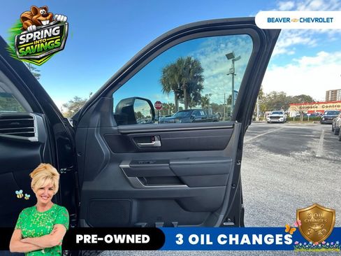 Used 2024 Toyota Tundra SR5 w/ SR5 Premium Package image 28