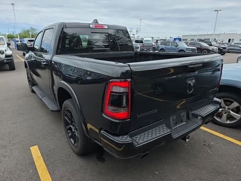 Used 2022 RAM 1500 Laramie AWD/4WD image 6