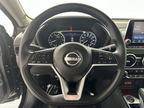 Certified 2025 Nissan Sentra SV FWD image 14