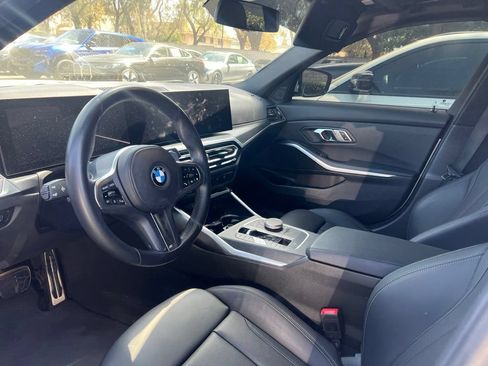 Used 2023 BMW 330i Sedan w/ M Sport Package RWD image 10