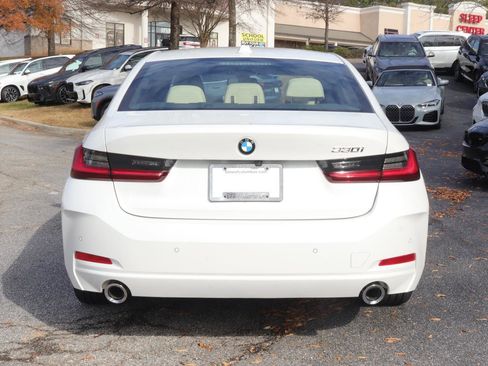 New 2026 BMW 330i Sedan w/ Premium Package image 5