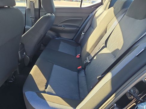 Used 2025 Nissan Versa SV w/ Trunk Package image 27