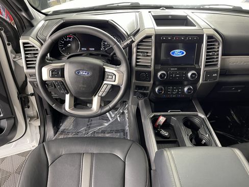 Used 2020 Ford F450 Platinum w/ FX4 Off-Road Package AWD/4WD image 11