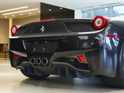 Used 2013 Ferrari 458 Spider RWD image 13