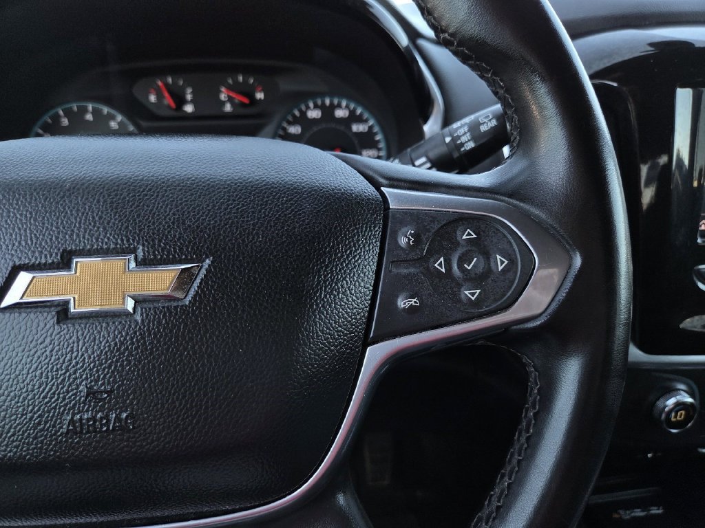 Used 2023 Chevrolet Traverse LT FWD image 23