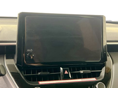 Used 2023 Toyota Corolla Cross LE FWD image 28