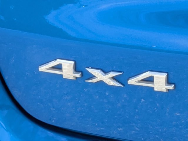 Used 2024 Jeep Compass Limited AWD/4WD image 12