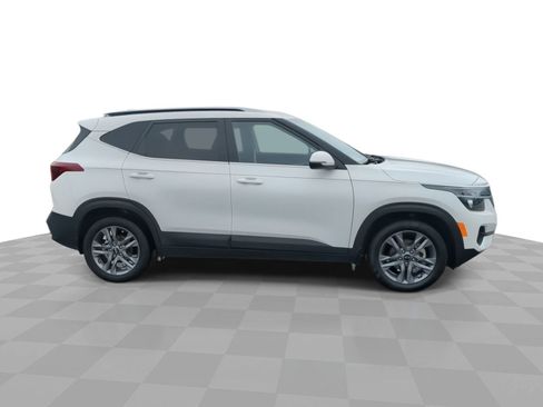 Used 2021 Kia Seltos S image 9