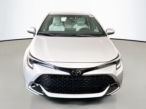 Used 2023 Toyota Corolla XSE FWD image 2