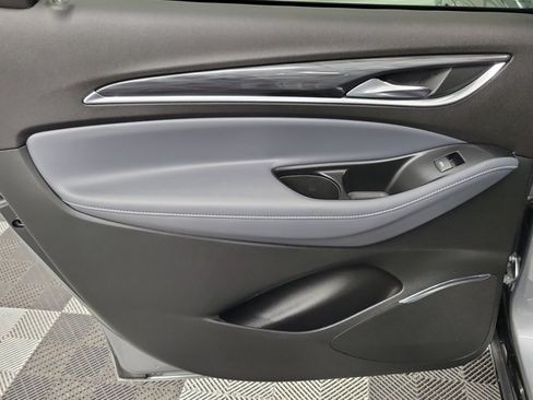 Used 2024 Buick Enclave Essence w/ Sport Touring Edition image 18