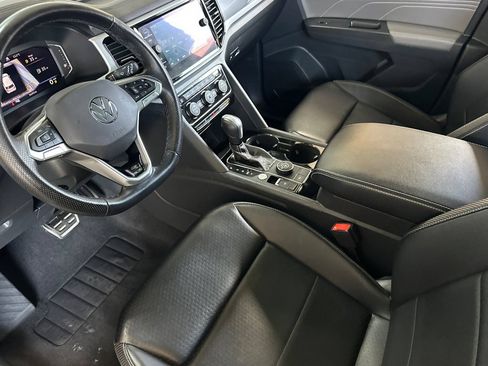 Used 2022 Volkswagen Atlas Cross Sport SEL R-Line AWD/4WD image 11