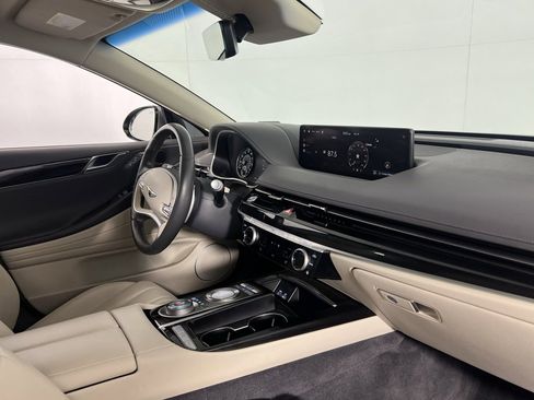 Used 2021 Genesis G80 2.5T image 32