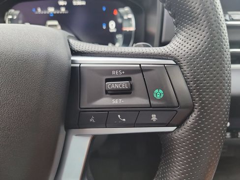Used 2024 Mitsubishi Outlander SE FWD image 34