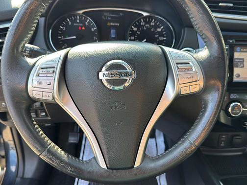 Used 2014 Nissan Rogue SL w/ SL Premium Package AWD/4WD image 18