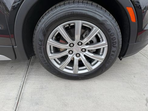 Used 2020 Cadillac XT4 Premium Luxury w/ Cold Weather Package image 28