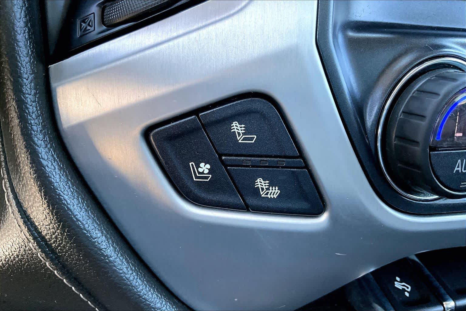 Used 2018 GMC Sierra 1500 SLT AWD/4WD image 31
