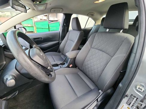 Used 2023 Toyota Corolla LE image 13
