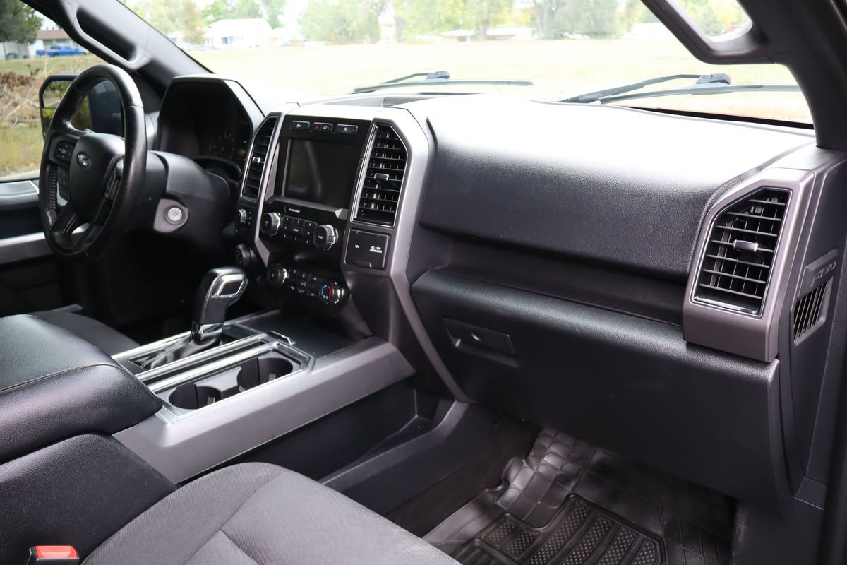 Used 2020 Ford F150 XLT w/ Equipment Group 302A Luxury AWD/4WD image 17