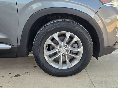 Used 2019 Hyundai Santa Fe SE image 33