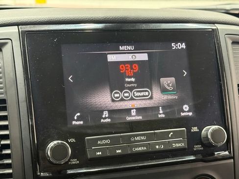 Used 2023 Nissan Titan SV RWD image 30