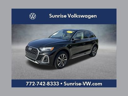 Used 2024 Audi Q5 2.0T Premium w/ Convenience Package