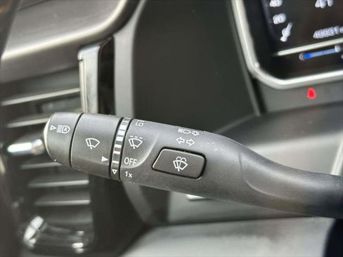 Used 2023 GMC Sierra 1500 AT4 w/ Technology Package image 35