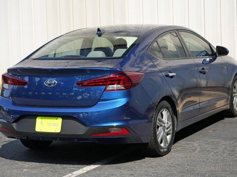 Used 2020 Hyundai Elantra SEL FWD image 44