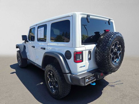 Used 2023 Jeep Wrangler Unlimited Rubicon 4xe w/ Cold Weather Group AWD/4WD image 5