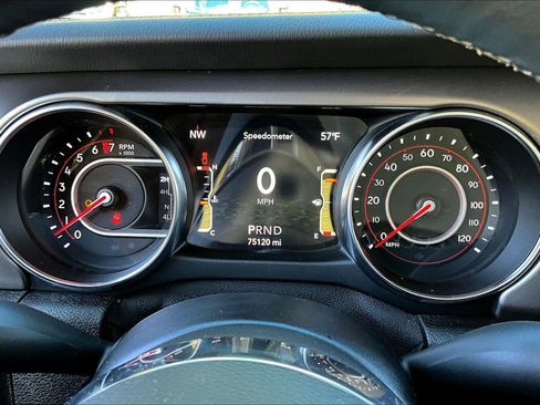 Used 2020 Jeep Gladiator Rubicon image 21