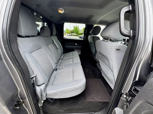 Used 2012 Ford F150 XLT w/ XLT Chrome Pkg image 18