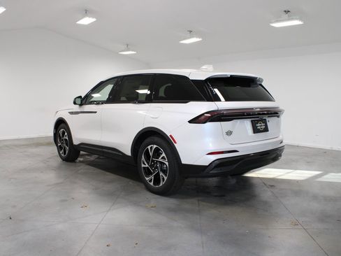 New 2026 Lincoln Nautilus Premier w/ Equipment Group 102A image 6