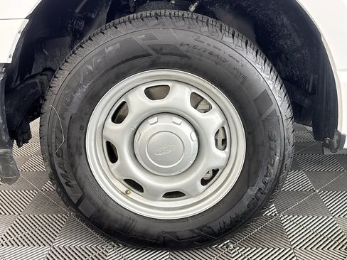 Used 2022 Ford F150 XL RWD image 34