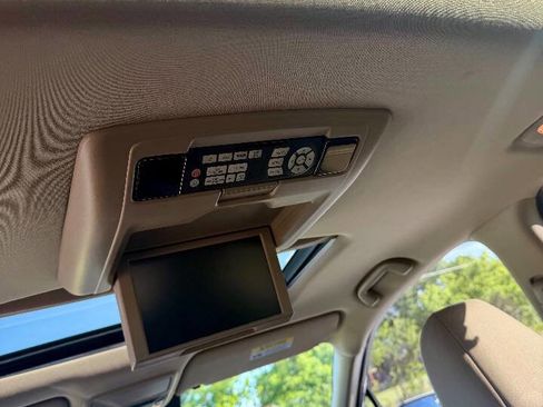 Used 2016 Honda Pilot Elite image 16