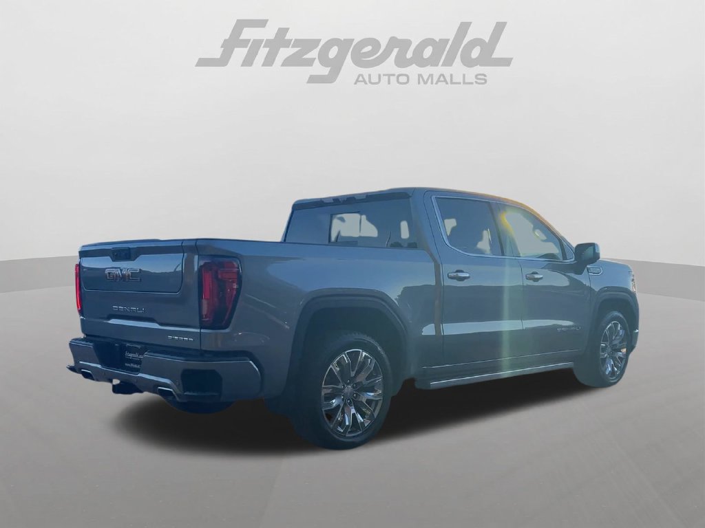 Used 2024 GMC Sierra 1500 Denali AWD/4WD image 9