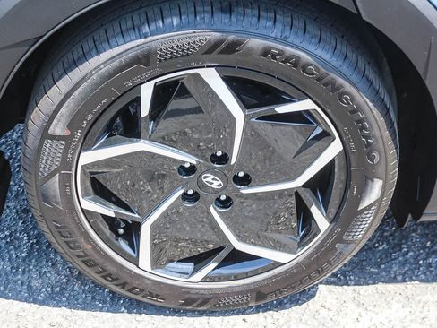 Certified 2024 Hyundai Ioniq 5 SE RWD image 11