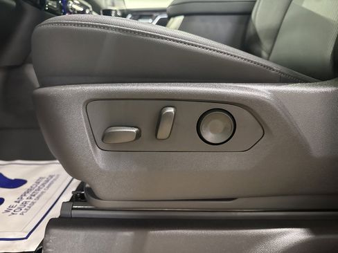 New 2025 Chevrolet Silverado 1500 LTZ w/ LTZ Premium Package image 15