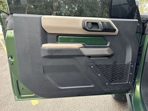 Used 2022 Ford Bronco Wildtrak image 26