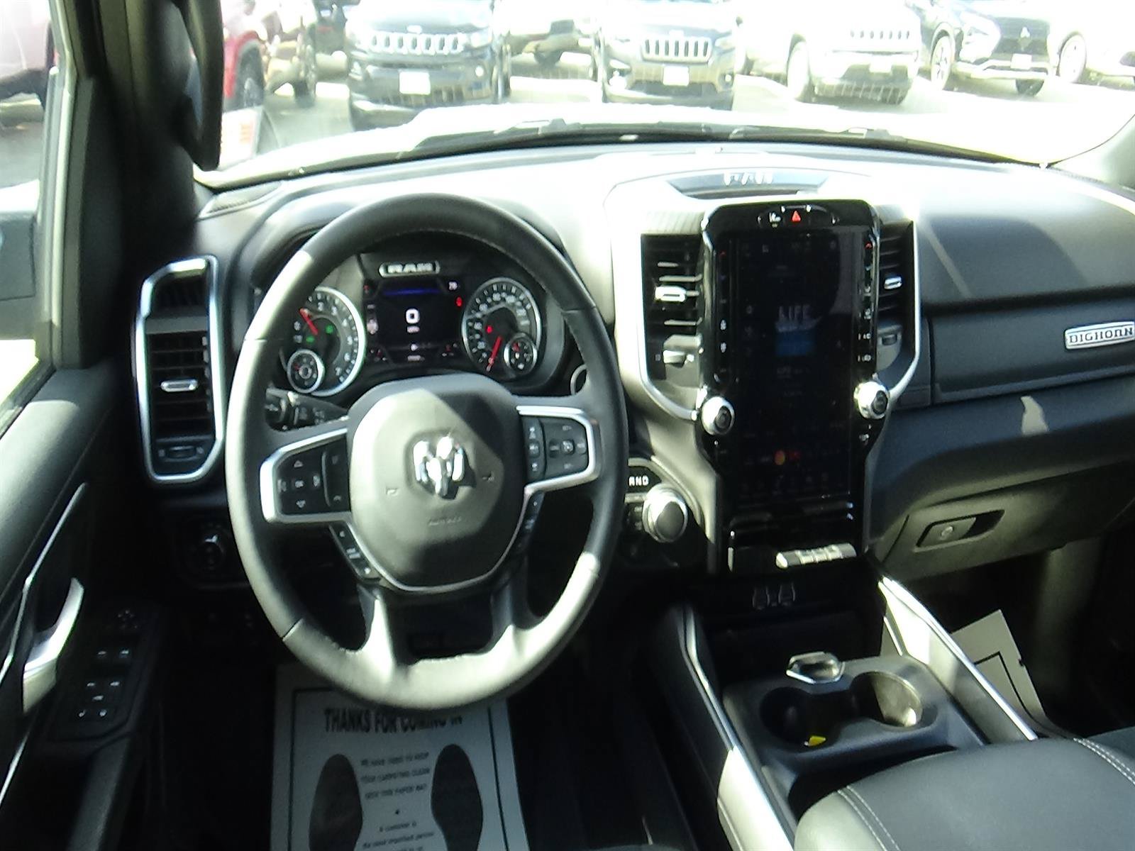 Used 2025 RAM 1500 Big Horn AWD/4WD image 16