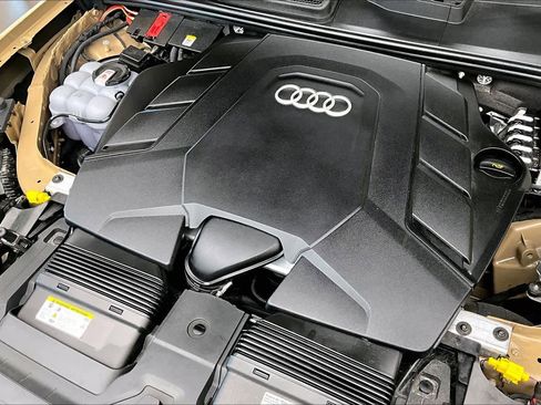 Certified 2025 Audi Q7 Premium Plus w/ Premium Plus Package image 31