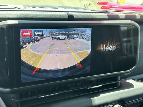 New 2025 Jeep Wrangler Unlimited Rubicon w/ Safety Group AWD/4WD image 19