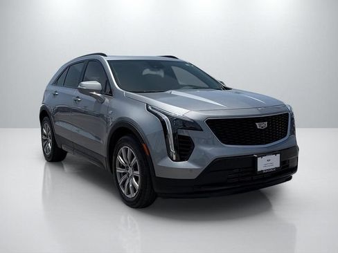 Used 2023 Cadillac XT4 Sport FWD image 3