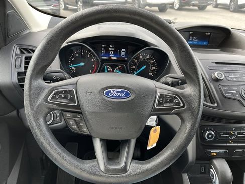 Used 2018 Ford Escape S image 32