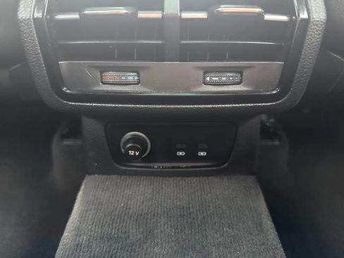 Used 2021 Audi Q3 2.0T Premium Plus w/ Premium Plus Package image 23