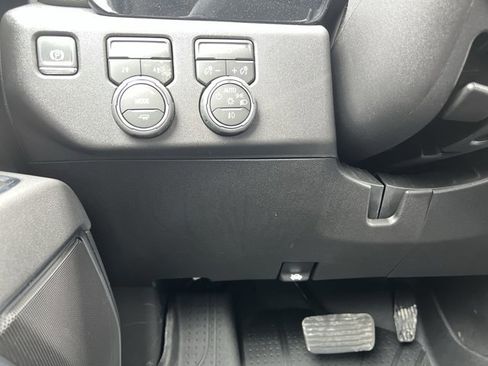 New 2026 Chevrolet Silverado 3500 LT image 18