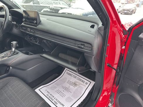 Used 2024 Honda HR-V Sport image 26