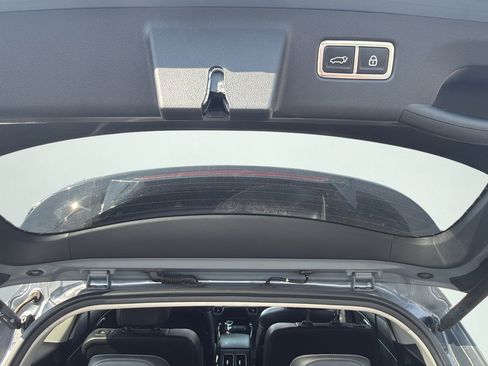 Used 2021 Kia Sorento EX w/ Panoramic Sunroof Package AWD/4WD image 32
