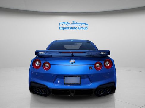 Used 2024 Nissan GT-R w/ Floor Mat Package AWD/4WD image 9