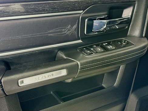 Used 2018 RAM 2500 Limited image 17