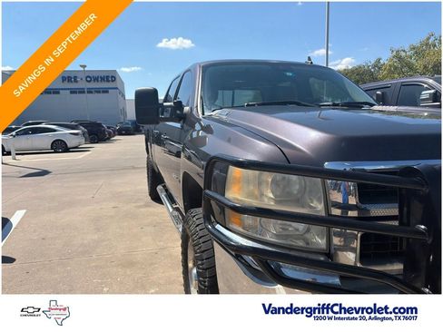 Used 2010 Chevrolet Silverado 2500 LTZ w/ Convenience Package AWD/4WD image 4